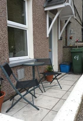 Porthmadog House | Cosy Mews House Close to Harbour