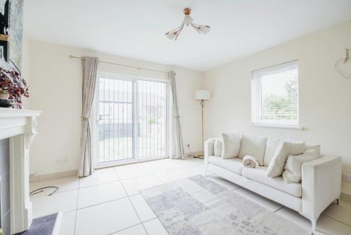 Central Aberdeen Apartment | Cosy Modern 2 bed Garden view appartment, Parking, TV Wifi