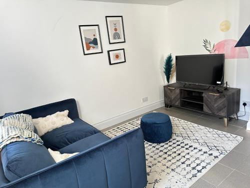 Trowbridge Apartment | Cosy One Bedroom Apartment