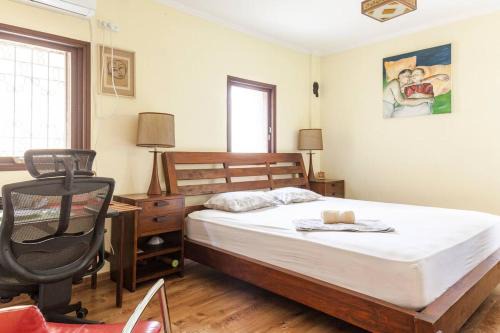 Herzliya House | Cosy room near IDC & Center- Herzliya Homestay