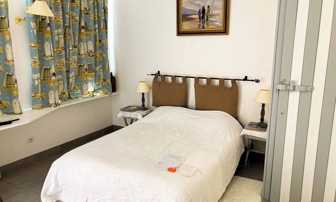 Sotteville-sur-Mer Bed & Breakfast | Cosy room with private entrance 200 m from the sea - Veules-les-Roses