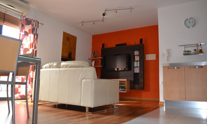 Msida Apartment | Cosy room with private bathroom in central modern apartment