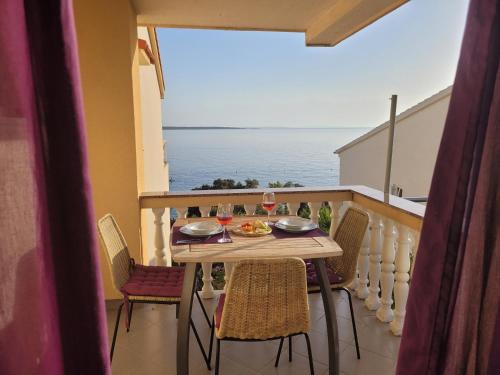 Mandre Apartment | Cosy seaside family apartment Iris in Mandre