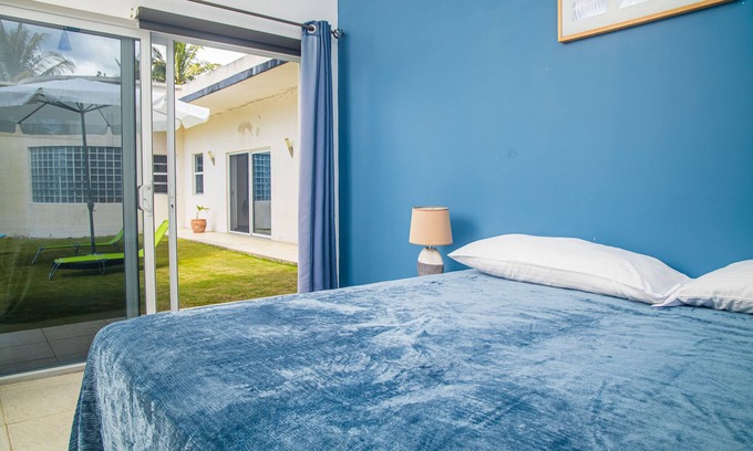 Seaford Town Apartment | Cosy studio in scenic area - 15 min from rafting on Great River