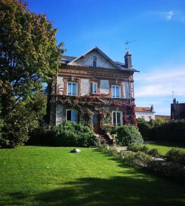 Touques Villa | Cosy villa, near beach