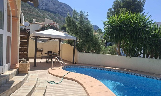 Denia Ski Chalet | Cosy villa with private pool and sea and mountain views, in Denia