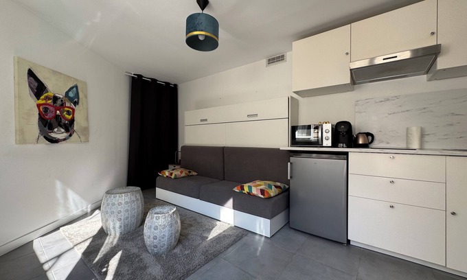 Vitry-sur-Seine Apartment | Cosyholy1 - Small studio near Paris and Orly airport