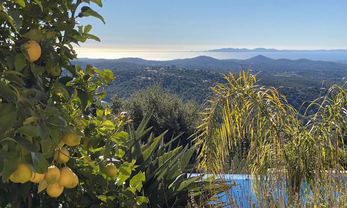 La Londe-les-Maures Villa | Côte d'Azur: all-comfort villa with a stunning sea view and heated pool