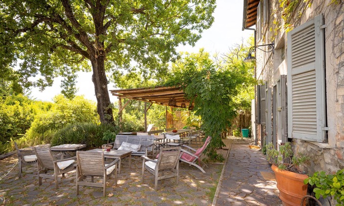 Casino di Terra Cottage | Cottage 'Casale Per 14 Persone' with Shared Pool, Wi-Fi and Air Conditioning