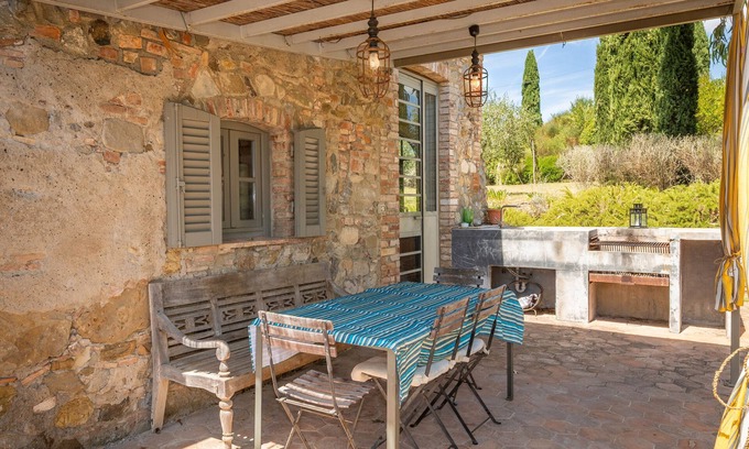 Casino di Terra Cottage | Cottage 'Casale Per 4 Persone' with Shared Pool, Wi-Fi and Air Conditioning