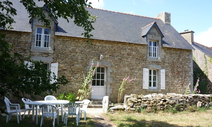 Pont-Aven House | Cottage 120m2 4 bedrooms. 7pers very calm- Sea at 7km