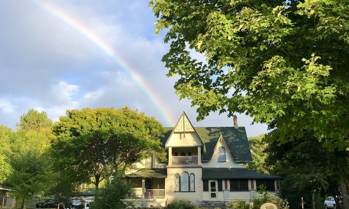 Coboconk Cottage | Cottage #2 Des Groseilliers - Balsam Lake
