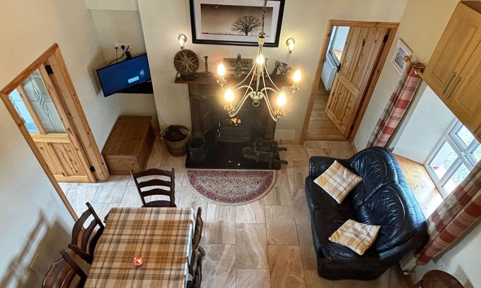 Connemara Cottage | Cottage 477 - Carna - sleeps 6 guests in 2 bedrooms