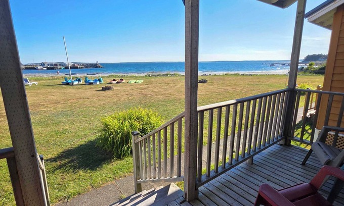 Hunts Point Cabin | Cottage # 6 Hunts Point Beach Cottages - 1 bedroom