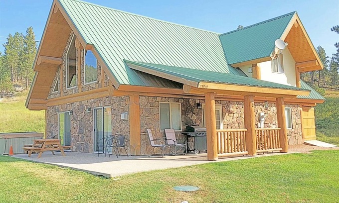 Hill City Cabin | Cottage at Storm Mountain #5 | 3 Bed, 2 Bath