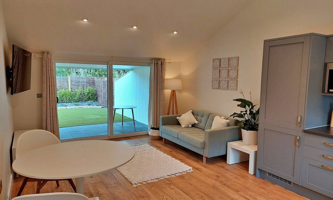 Liverton Cottage | Cottage by Dartmoor with Private Hot Tub