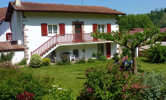 Bidarray Cottage | Cottage detached house and its garden 4 to 7 people