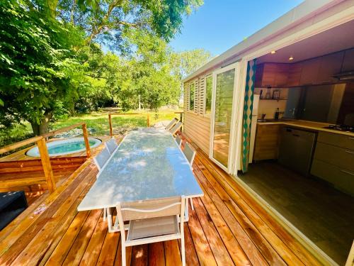 Le Cailar Villa | Cottage Domaine Privé - Sud de France - Jacuzzi