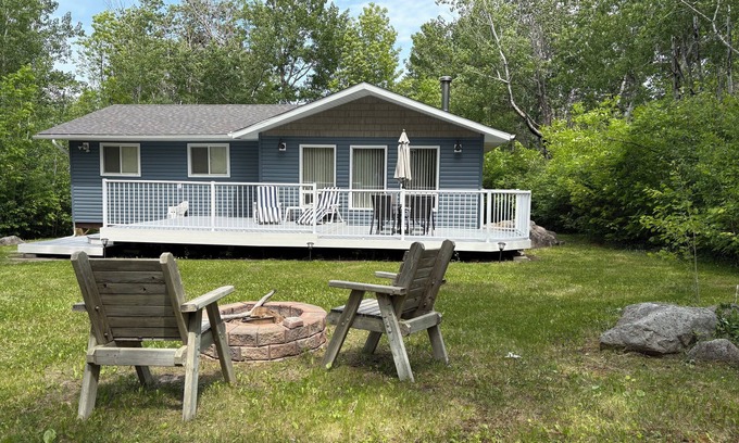 Traverse Bay Cottage | Cottage for rent in Abert Beach!