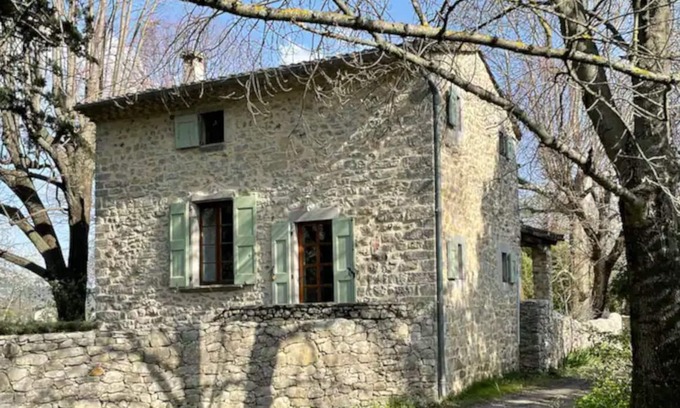 Saint-Hippolyte-du-Fort Cottage | Cottage in an old mill: garden, quiet, 2 to 3 people