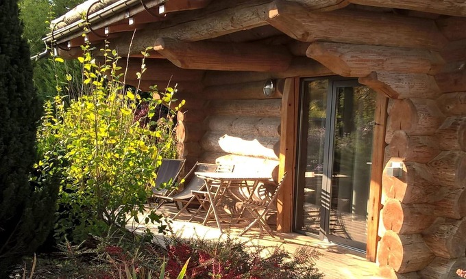Chazey-sur-Ain Ski Chalet | Cottage Hutte - Les Chalets de Maramour