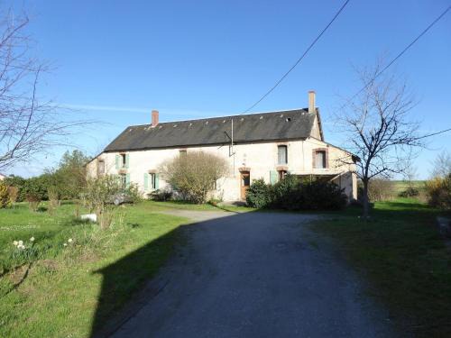 Giroux House | Cottage in an old remote farmhouse