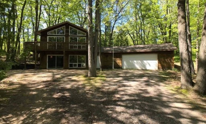 Grand Bend House | Cottage in the Woods