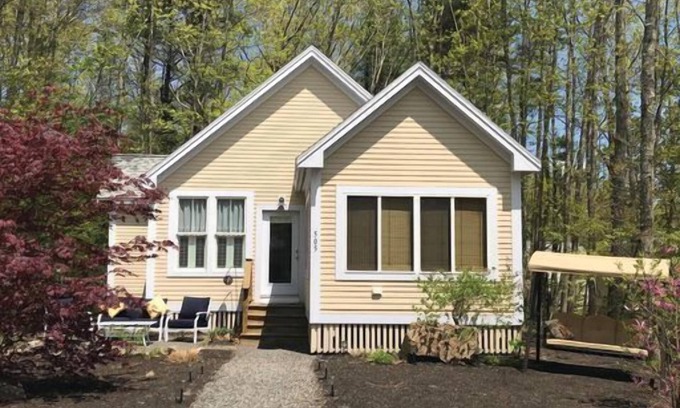 Seaglass Village Cottage | "Cottage in the Woody" at Seaglass Village Cottages
