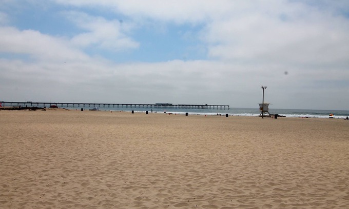 Ocean Beach House | Cottage is Literally ON the Beach! Private Garage Parking & Private Side Yard