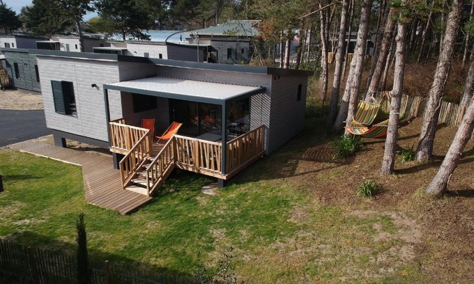 Jullouville Resort | Cottage Jullouville récent l'Edune résidence vacances - plage 150 m -piscine - Wifi