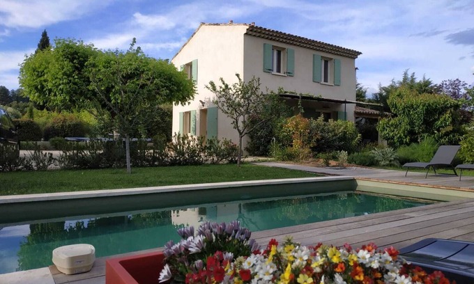 Cadenet Cottage | Cottage Luberon 2/4 people Ref: FR5XDBRP