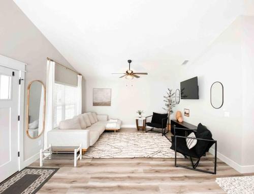 St. Augustine House | Cottage Marhome North - 10 min from beach & historic downtown