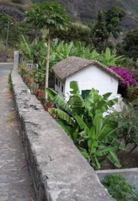 Paul House | Cottage na Ribeira do Paúl