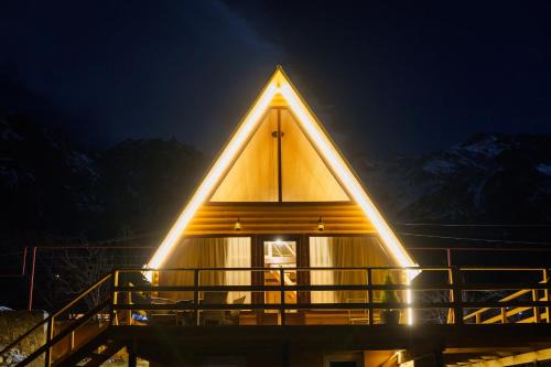 Stepantsminda House | Cottage Nishi