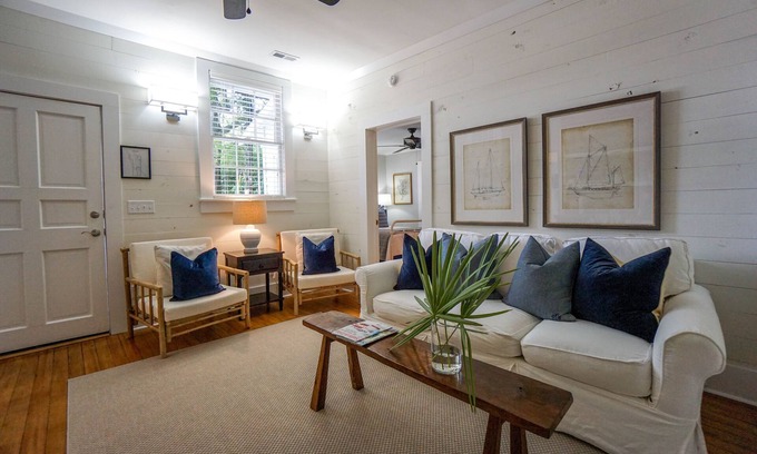 The Point House | Cottage On Carteret in the Heart of Downtown Beaufort