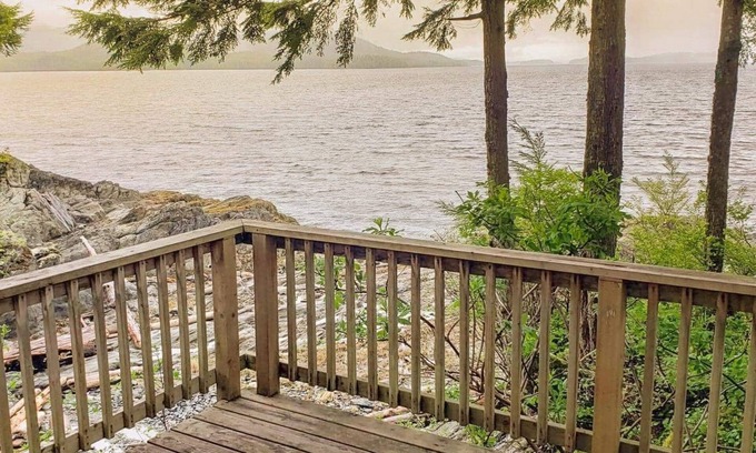 Ketchikan Cottage | Cottage On The Water