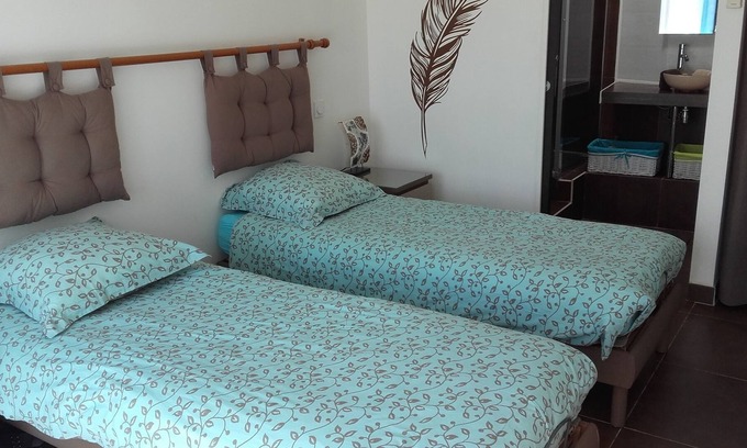 Peret Cottage | Cottage pour 2/4 personnes 53m2. 2 chambres. Extérieur privatif.