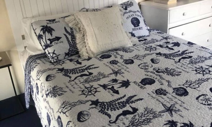 Eastward Look Cottage | Cottage right on WHB!