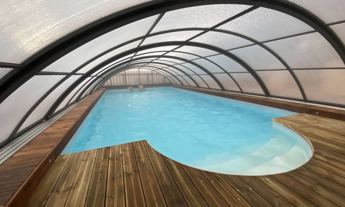 Vessey Cottage | Cottage with heated pool - "Le Chalet" - 2 people
