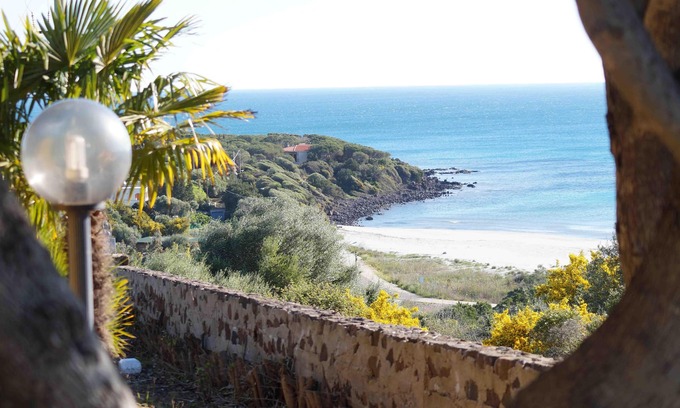 Orosei House | Cottage with marvelous sea views, 300 meters from the beach and rocks, Orosei
