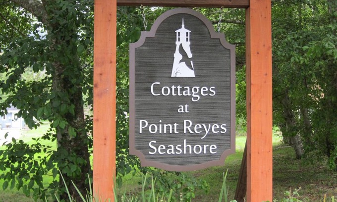 Inverness Hotel | Cottages at Point Reyes Seashore