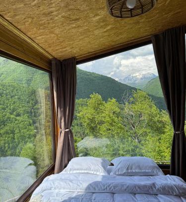 Roshka Cabin | Cottages in Chirdili