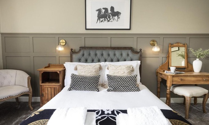 Ablington Bed & Breakfast | Cotteswold House