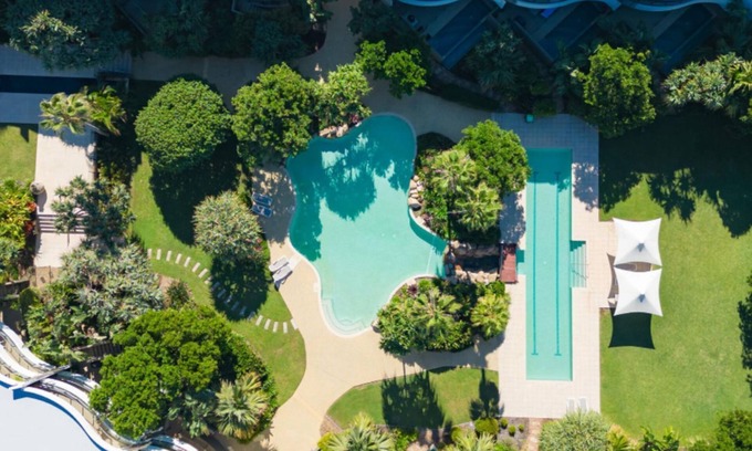 Casuarina Apartment | COTTON BEACH APARTMENT 33 WITH POOL VIEWS