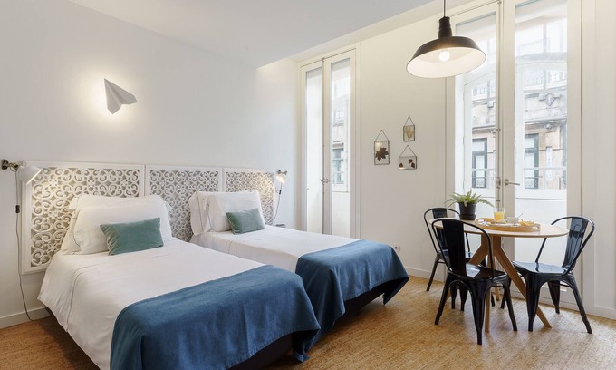 Centro / Baixa Apartment | Cotton Cozy Nightlife Studio