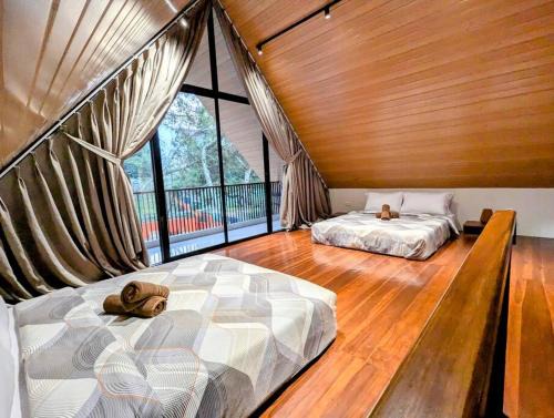 Parongpong Villa | Cottonwood Salvia - Jacuzzi Pool BBQ Pingpong