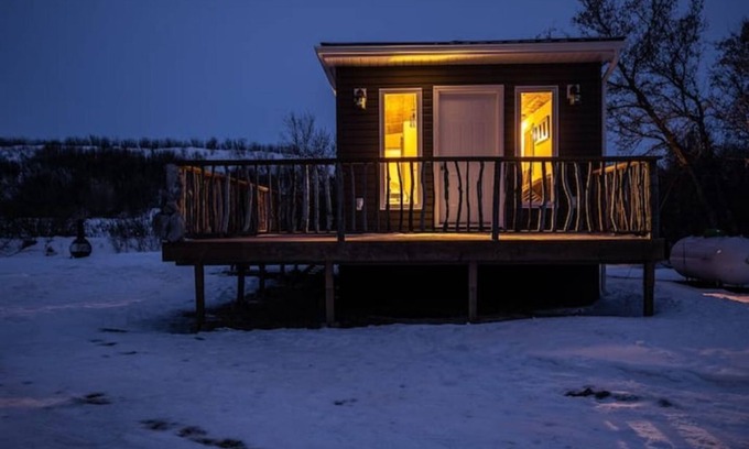 Swift Current House | Coulee Creek Cabin