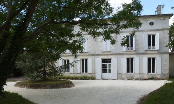 Torxe House | Country chateau amidst the sunflowers, private pool, sleeps up to 16