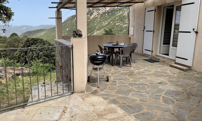 Monacia-d'Aullene House | Country Cottage/Gite - Monacia d'aullène