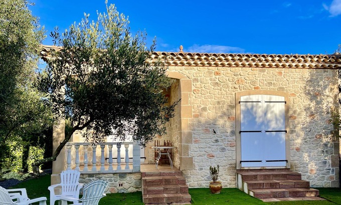 Sauve Cottage | Country Cottage with Private Garden, Shared Pool and Walk to Medieveal Village